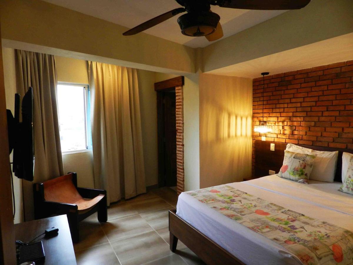 Mon Hotel Boutique Constanza Exteriör bild