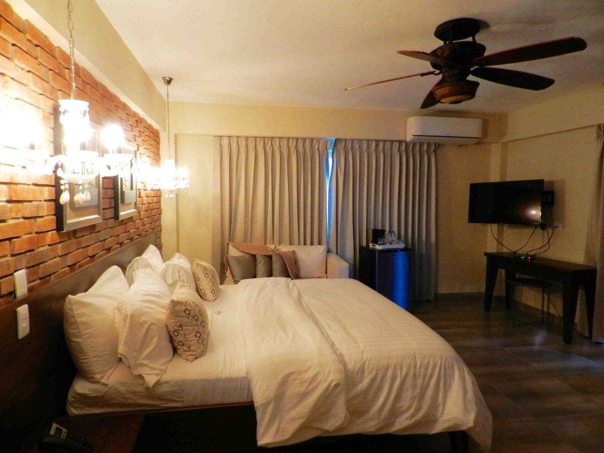 Mon Hotel Boutique Constanza Exteriör bild