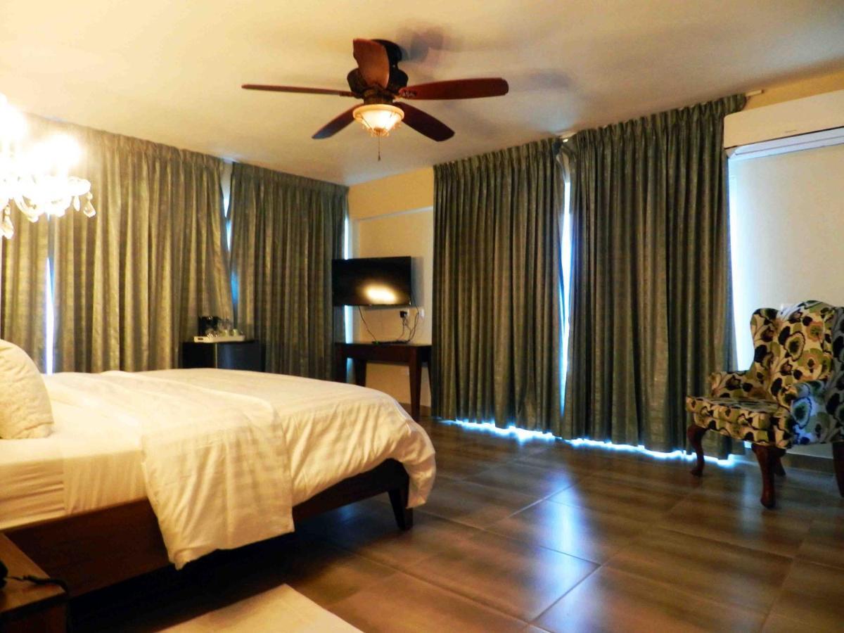 Mon Hotel Boutique Constanza Exteriör bild